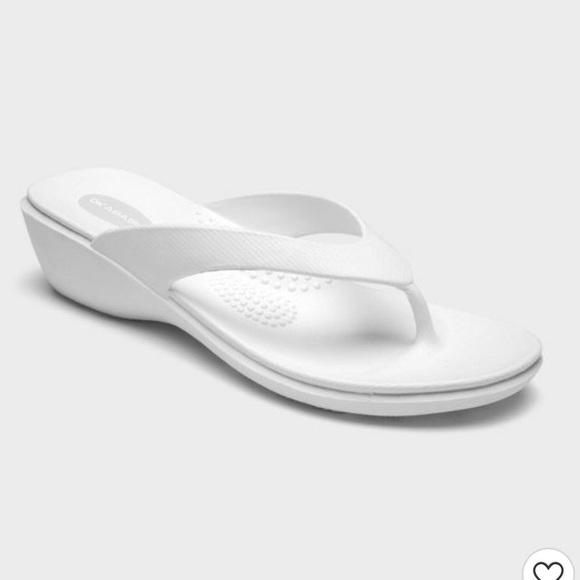 sustainable flip flops